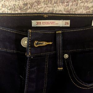 Levi’s women’s jeans, size 26 almost brand new